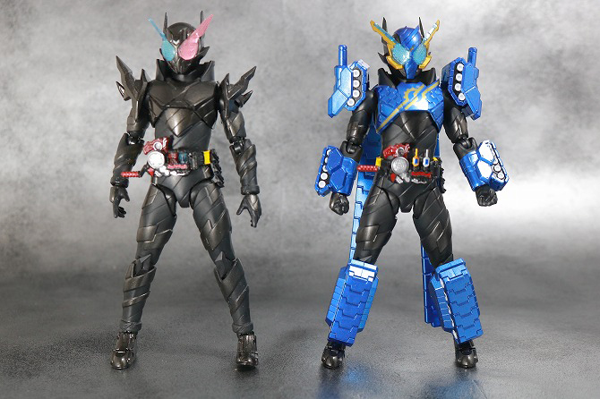 仮面ライダービルドタンクタンクフォーム&ラビットラビットフォーム