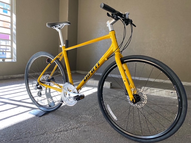 Giant】クロスバイク 自転車※東京都小金井市引取 スポーツバイク