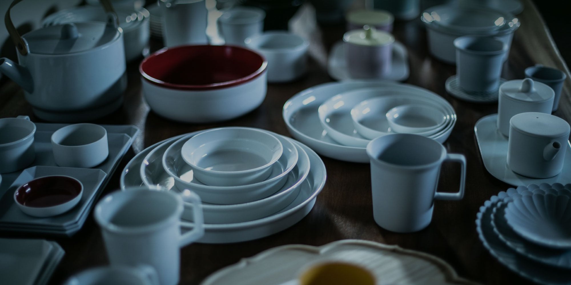 青磁】 三田青磁陽刻鹿猿図四方角皿 5客セット 15720 | すべての商品