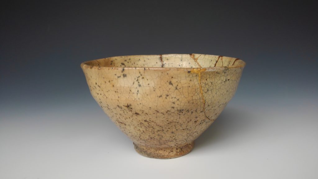 坂高麗左衛門の作品を買取り致します。 北岡技芳堂の骨董品買取り