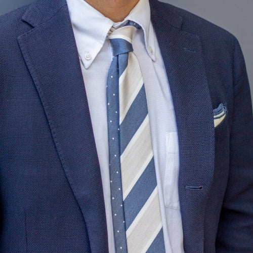 突然、海を眺めたくなって｜トップドットレジメン NAVY – giraffe