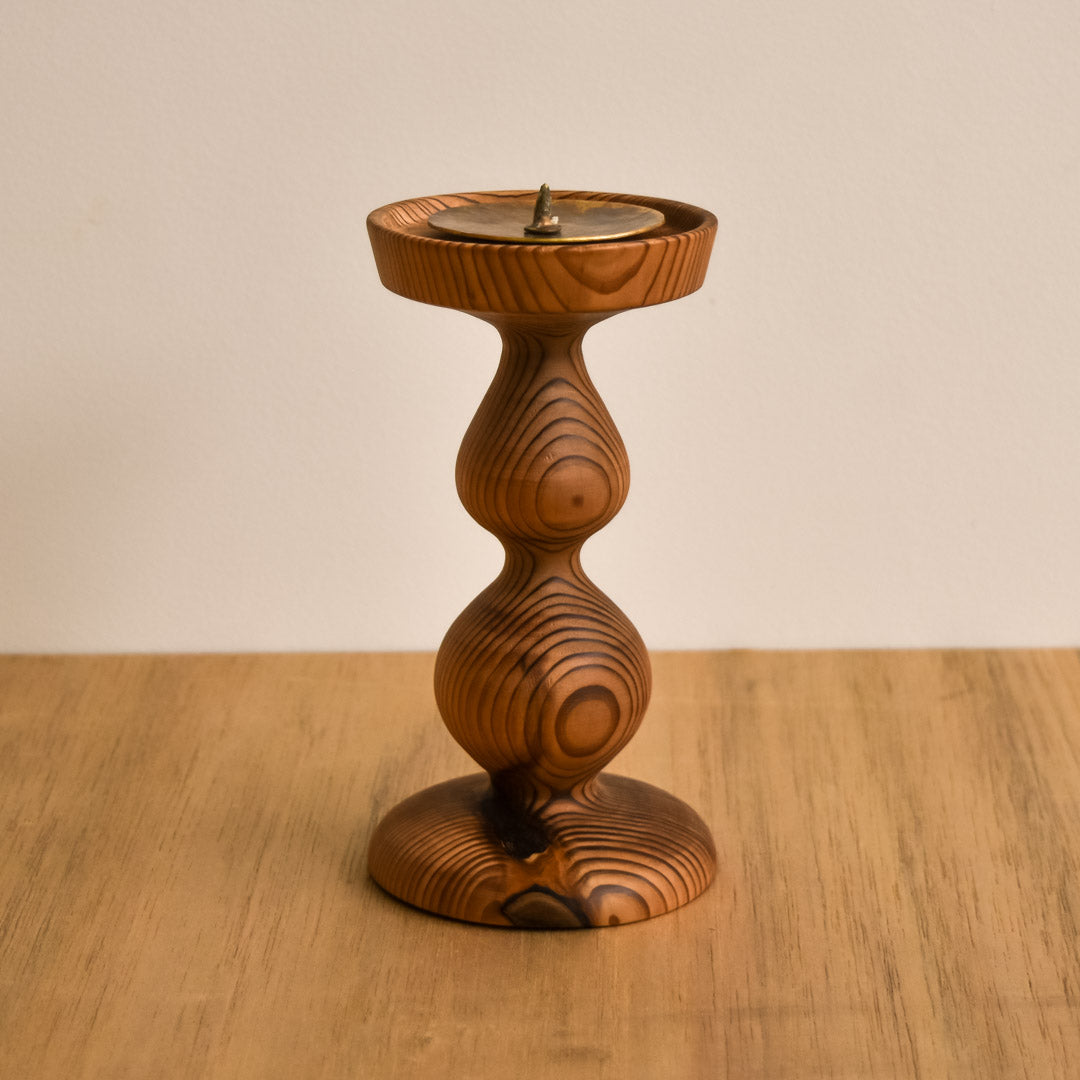 木目美しい趣ある燭台 約74cm 2台 天然木 antiques 木目美しい趣ある