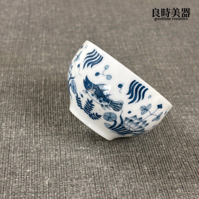 平安竹泉 青華染付 雙鱼紋樣 四角盃 茶道具 平安竹泉 青華染付 雙鱼
