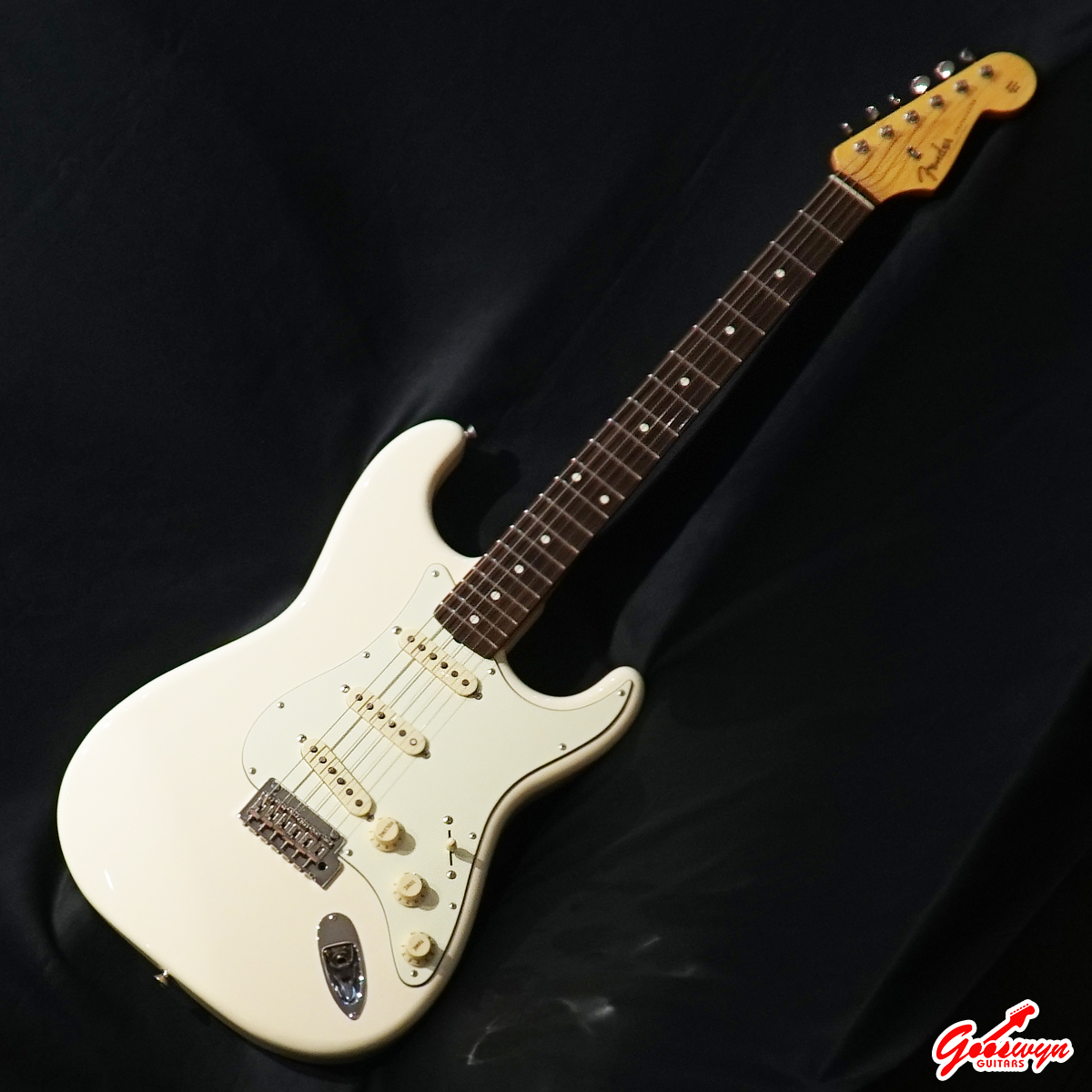 Fender Japan Hybrid '60s Stratocaster Vintage White 2017 – Gooswyn