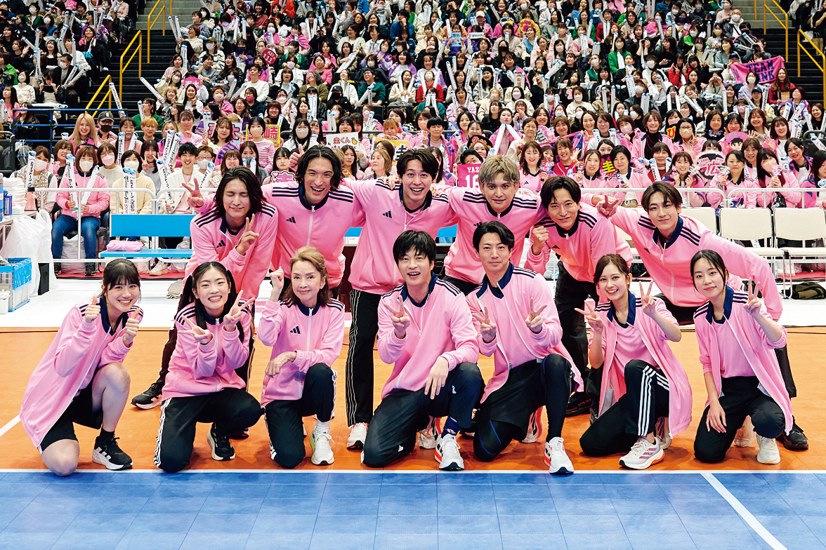 小栗旬が語る、田中圭、綾野剛、清塚信也…所属メンバー全員参加の