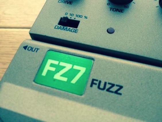 快感のファズ TONE-LOK Ibanez FZ7