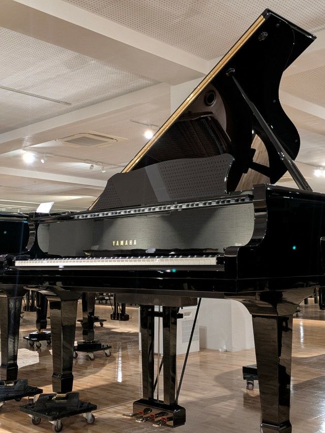 YAMAHA(ヤマハ) G5E 中古グランドピアノ 弾き手の心を歌いあげる、豊か