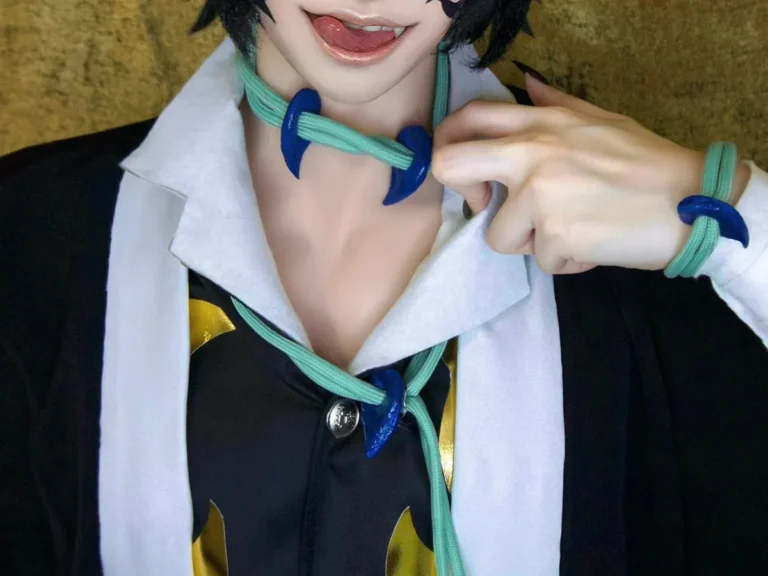 装飾品を粘土で手作りして… 再現度が高すぎる鬼滅の刃・獪岳のコスプレ