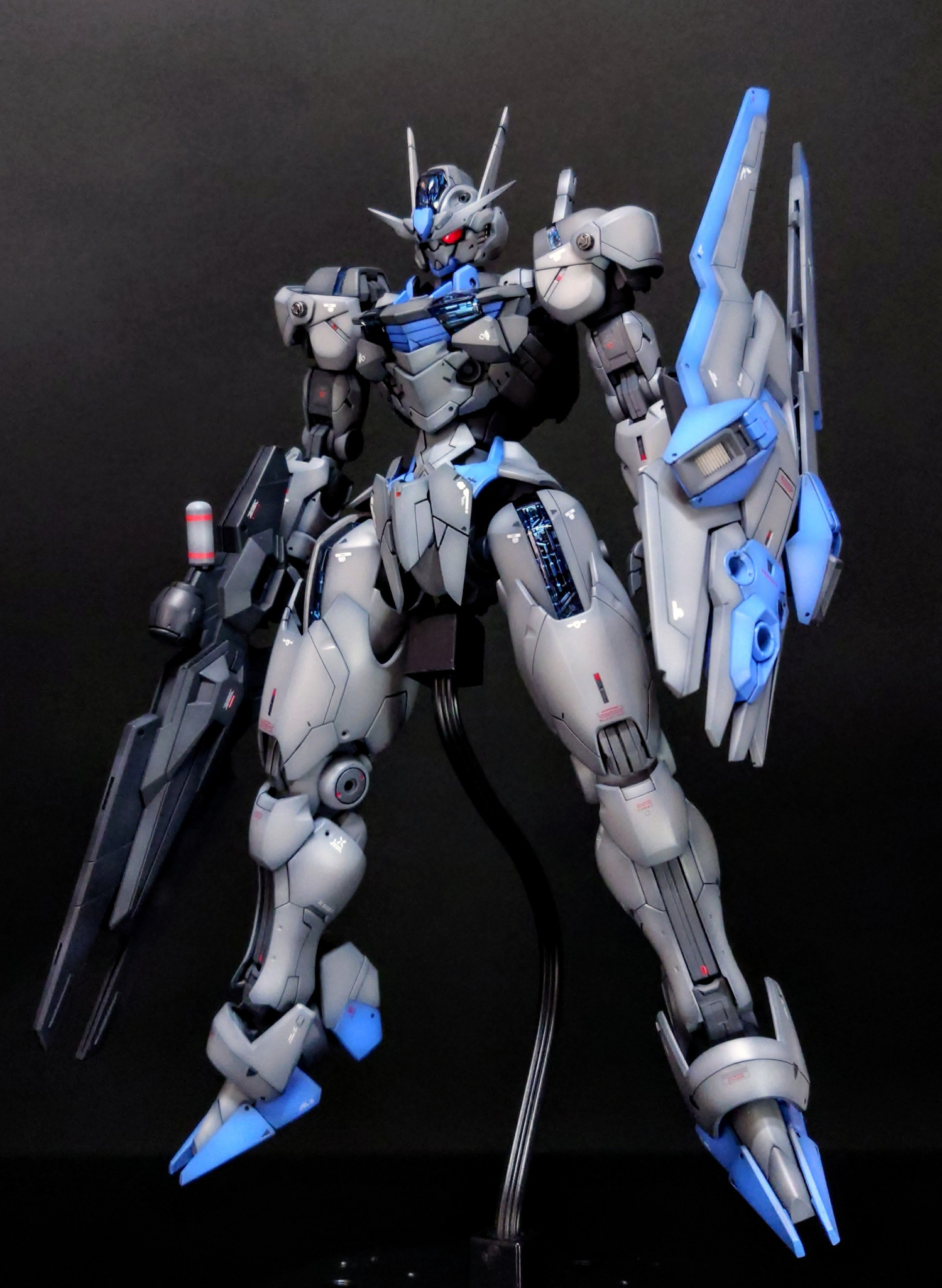 MG ブラストインパルス、バルバトス フルメカニクス エアリアル