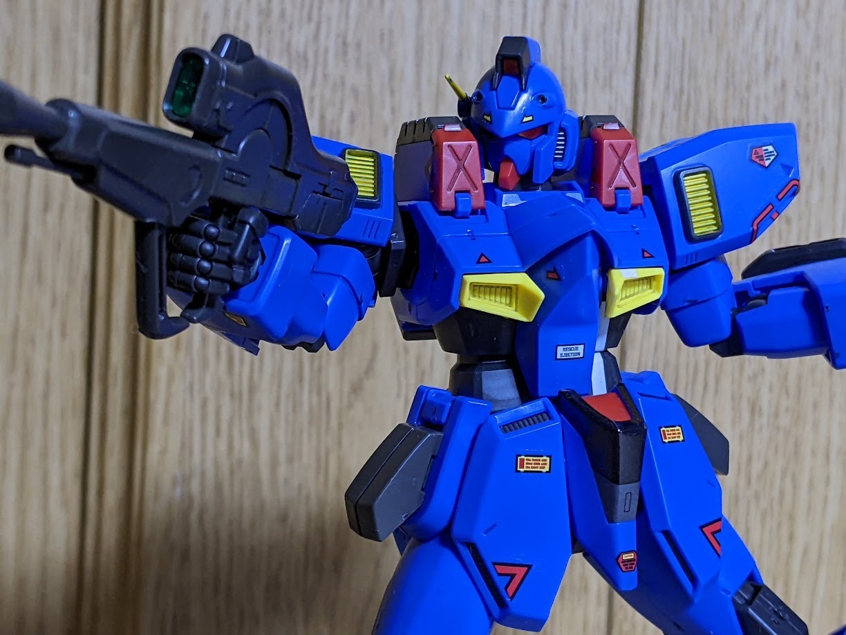 RE/100 ガンイージ 陸戦タイプ（ブルーバード隊仕様）: ちょっと作り