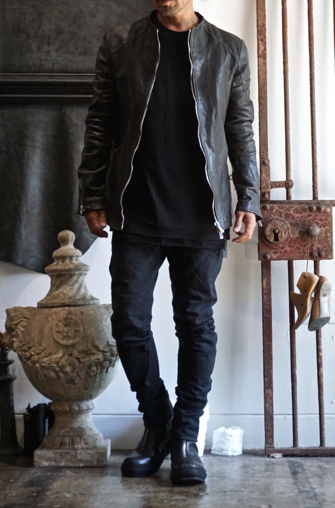 11911-41157. incarnation. Horse Leather No Collar Zip/F Moto