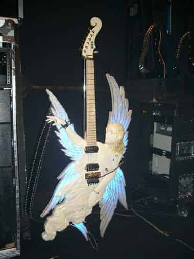 今話題》高見沢さんのエンジェルギター果たしておいくら？弾きやすさは