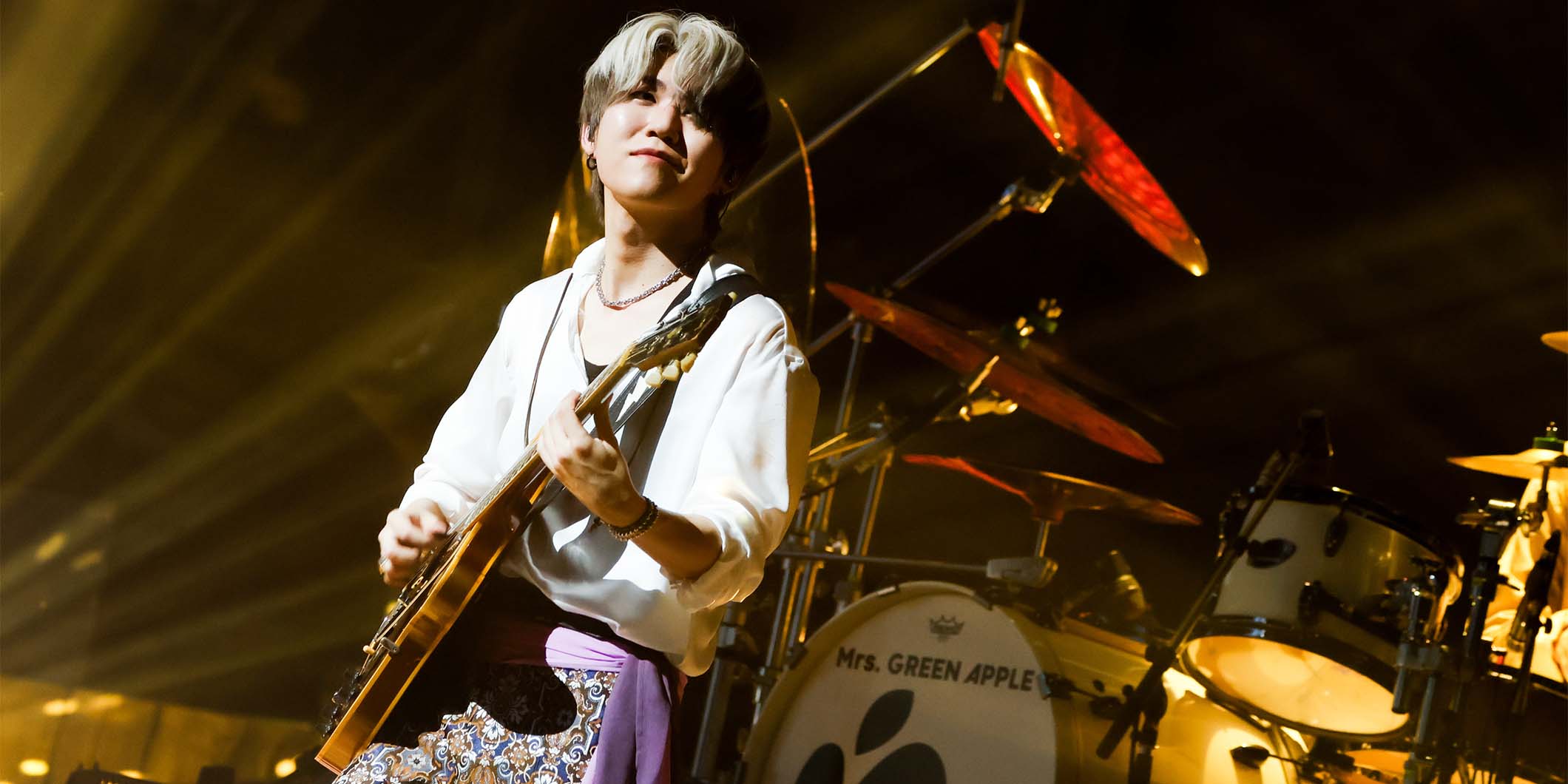 Mrs. GREEN APPLEの若井滉斗（g）が語る、新作『ANTENNA』の“新旧織り