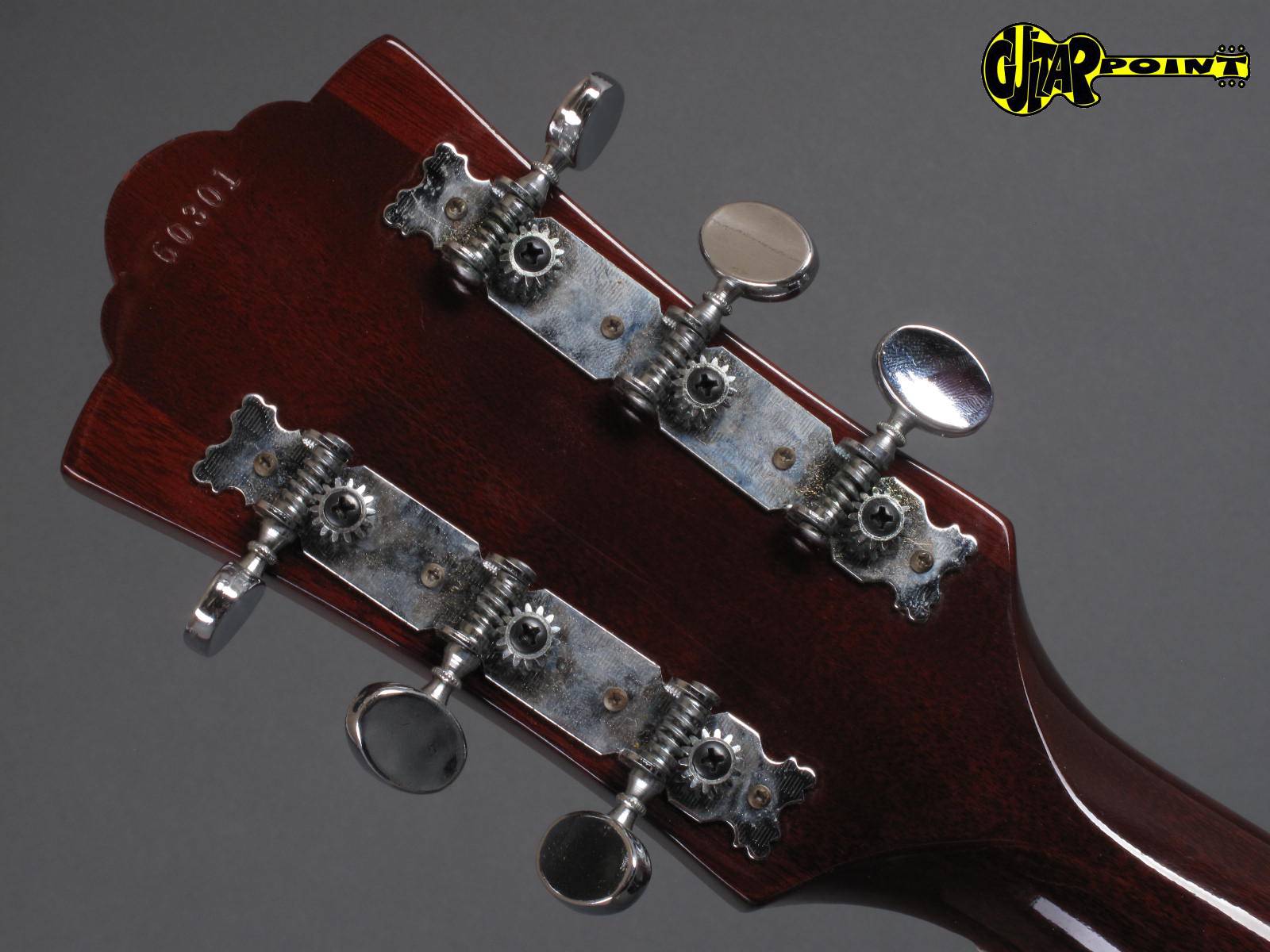 1971 Guild D-25 – Natural – GuitarPoint