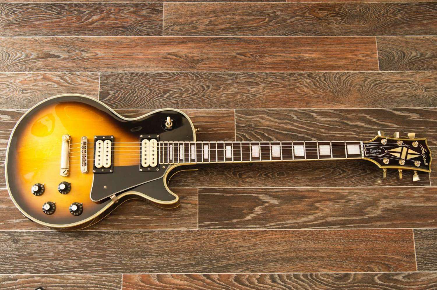 ビンテージ】Aria pro ii. LC-500 ジャンク s-l400.jpg