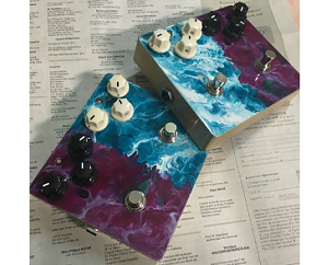 歪みペダル】Leqtique 人気モデル ”Maestoso” と ”9/9” を合体させた