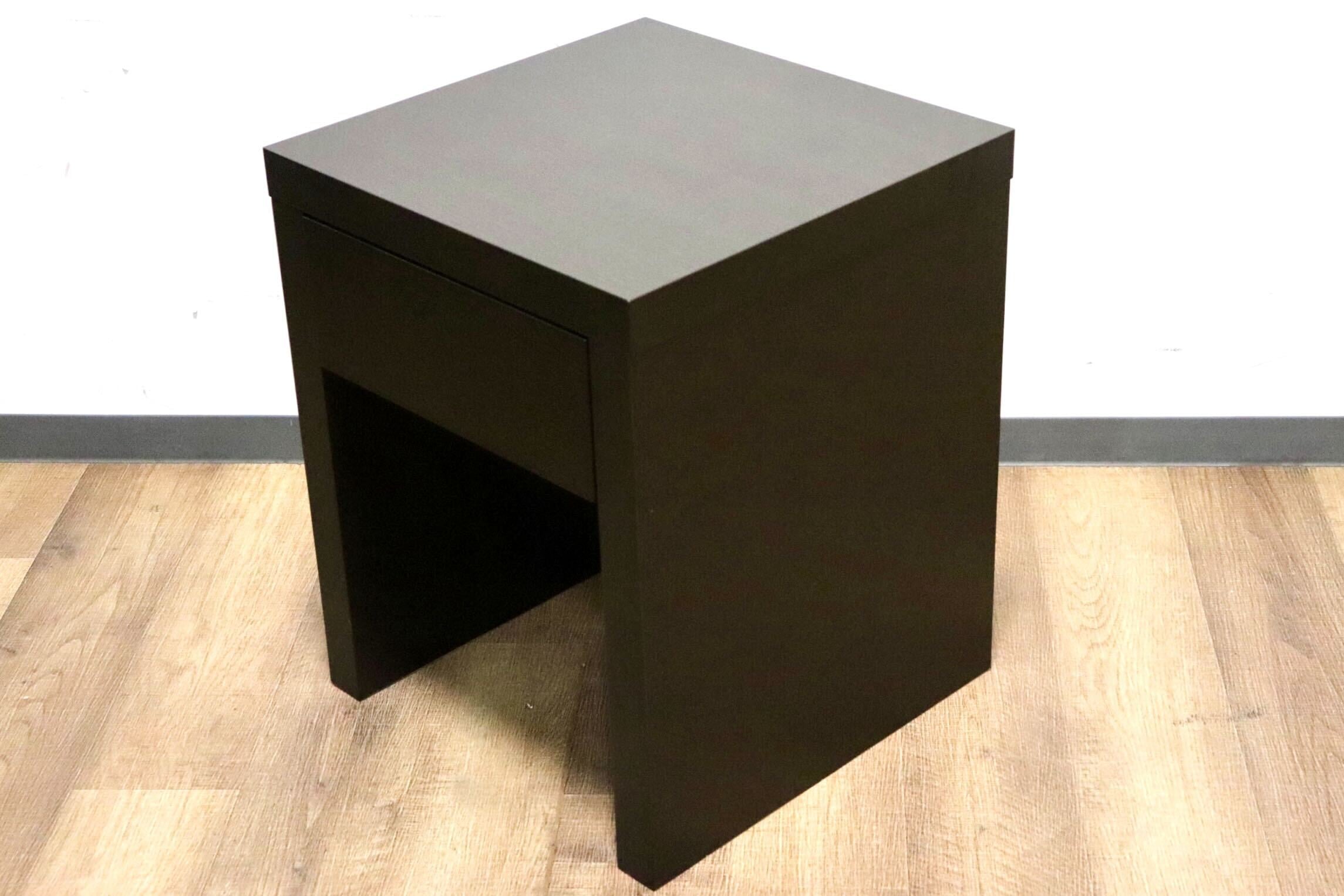 SIMMONS/シモンズ ナイトテーブル サイドテーブル/ベッドサイド