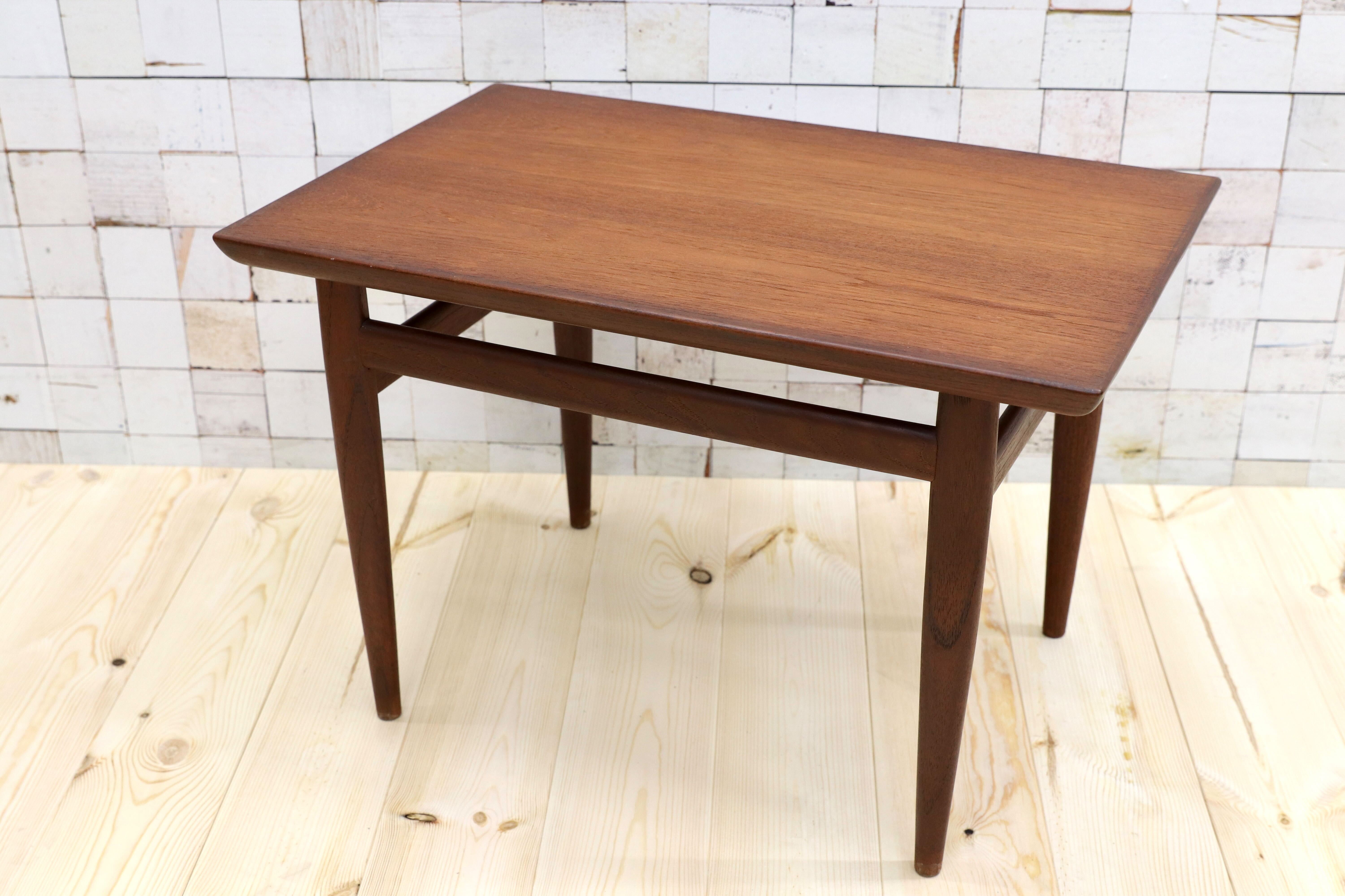 ブロカントビィンテージ花台飾り台サイドテーブル