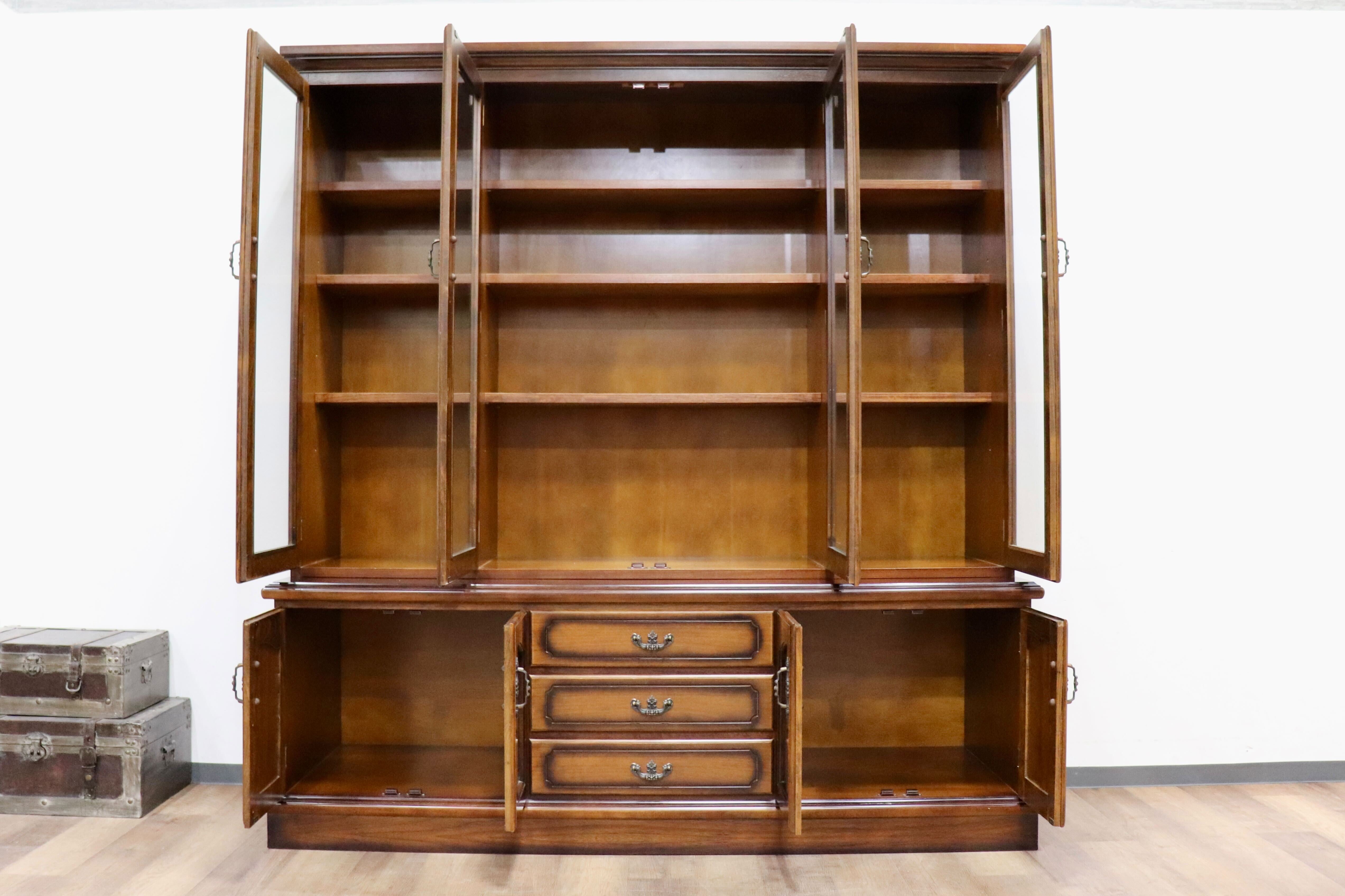 カリモク コロニアル 天然木 コーナーキャビネット 飾り棚 本棚 食器棚