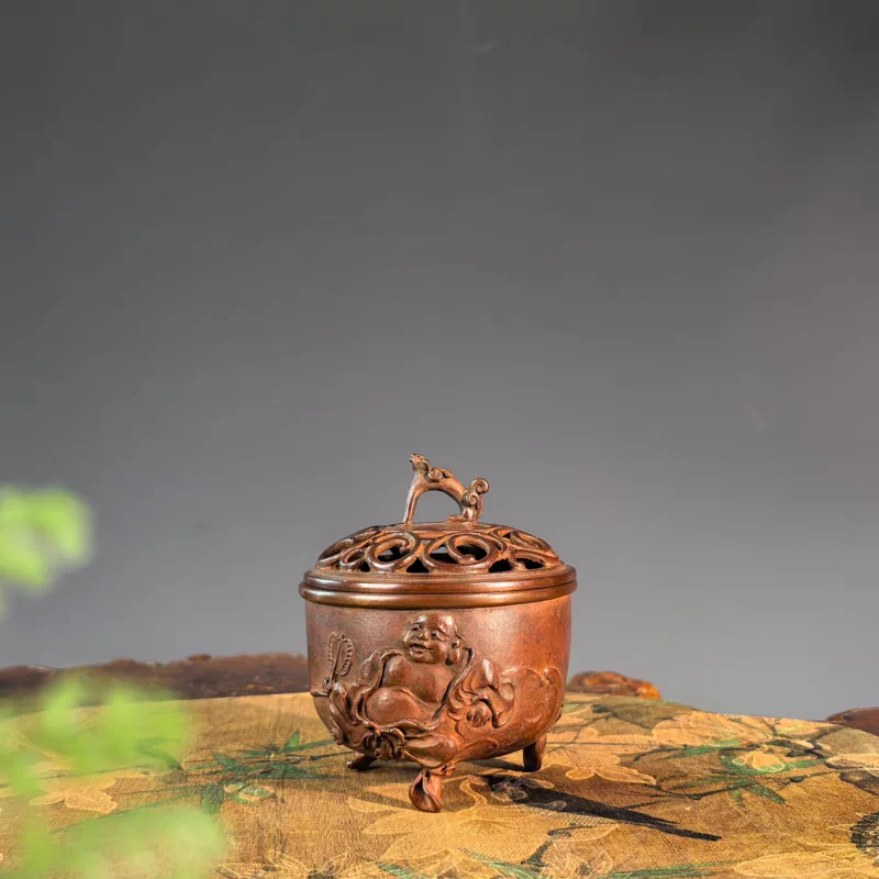 中国古美術・珍蔵・紫銅制・純手作り・鎏金高浮彫香炉・熏香爐・置物・