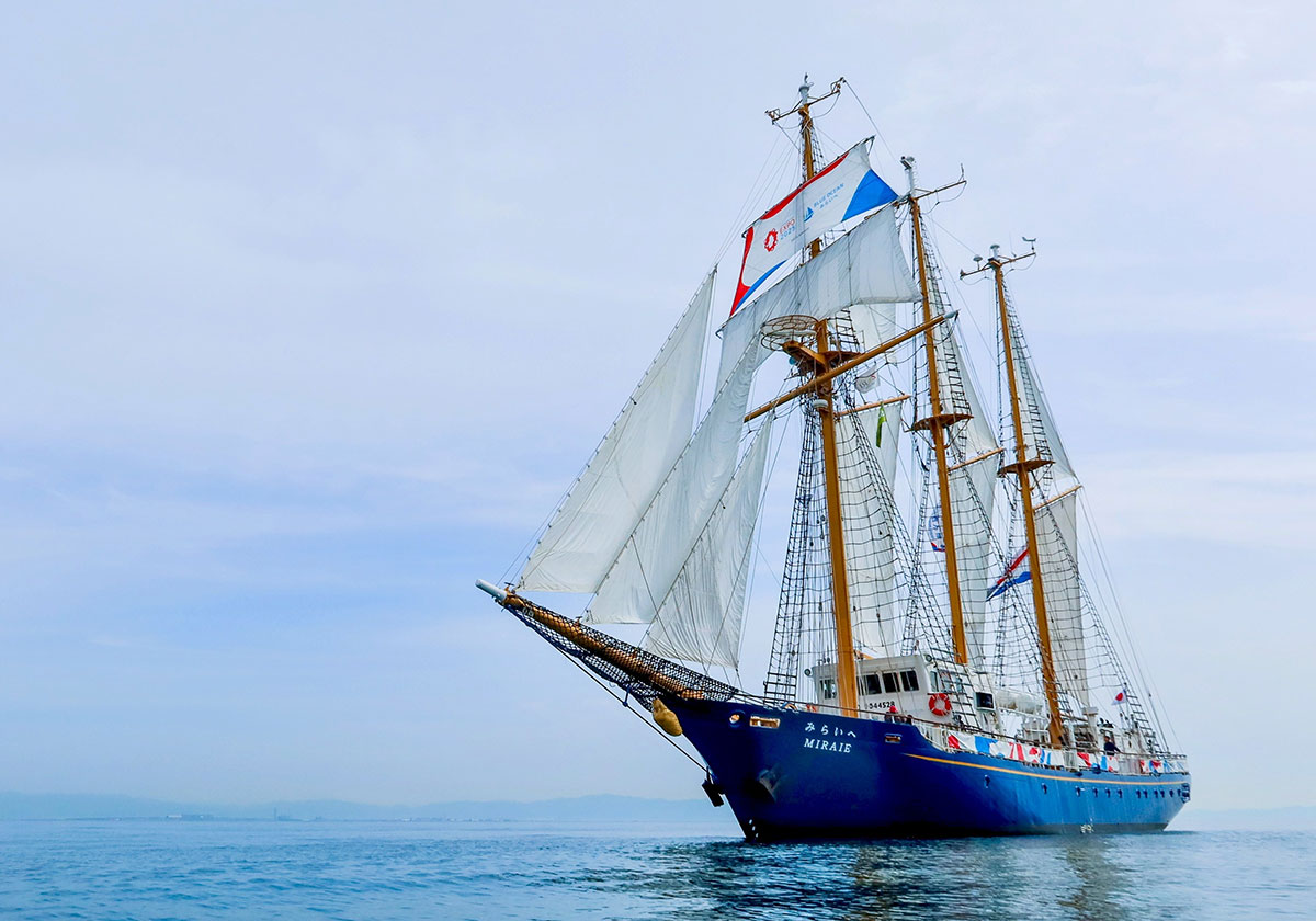 帆船「BLUE OCEAN みらいへ」横浜寄港！展帆航海や体験航海など夏の