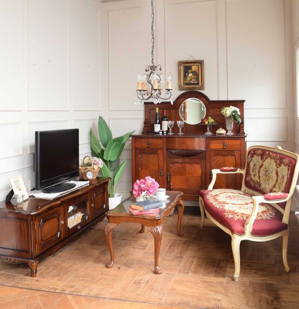 キッチンボード サイドボード アンティーク家具 大型 扉付 テレビ