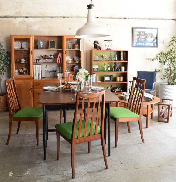 イギリス 家具 ガラストップ コーヒーテーブル 店舗什器 243A イギリス