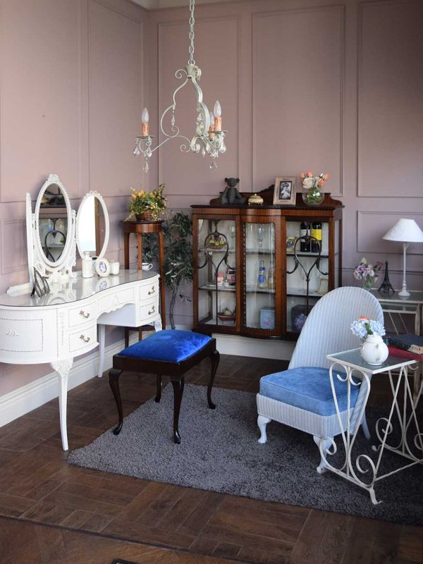 ① フランスベッドヨーロピアンクラシカルナイトテーブルアンティークIG