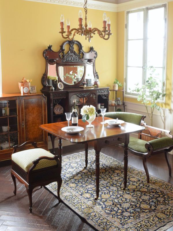 イギリスで見つけたアンティーク真鍮製6灯シャンデリア（E17