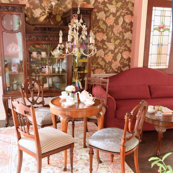 古木サイドテーブル⁄オケージョナル⁄円形机⁄飾り棚⁄木製⁄花台⁄おしゃれ