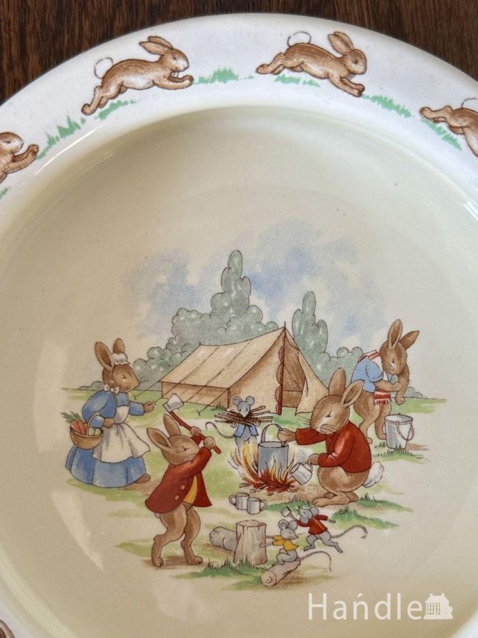 英国ロイヤルドルトンの可愛い食器、バニキンズのベビーボウル