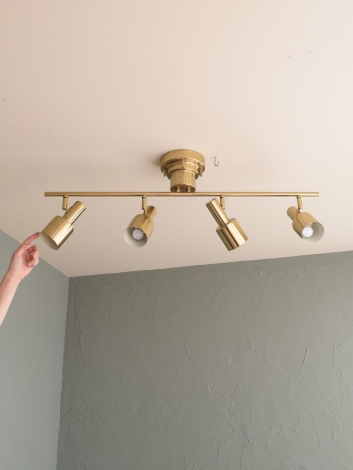 北欧スタイルのおしゃれな照明、4灯タイプのスポットライト(ゴールド