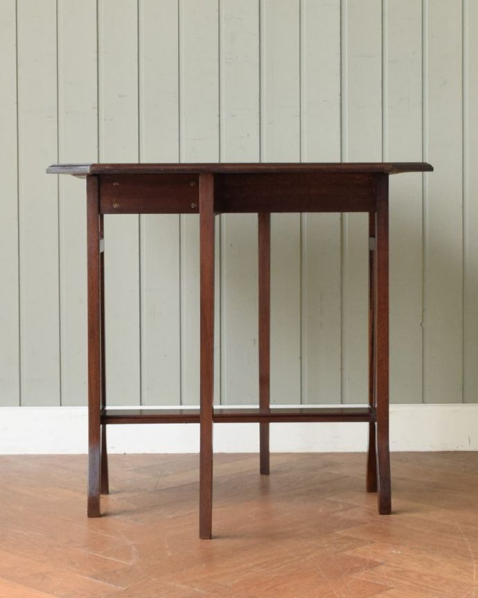 アンティークの美しいサイドテーブル、伸長式のサザーランドテーブル(j