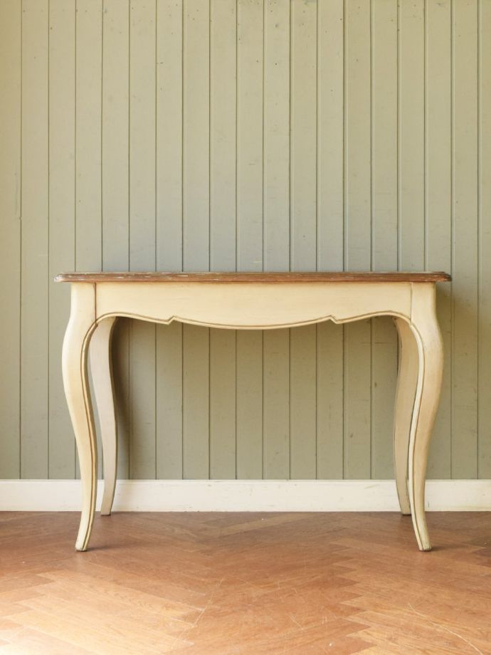 アンティーク風のおしゃれな書斎机、シャビーシックなフレンチペイント