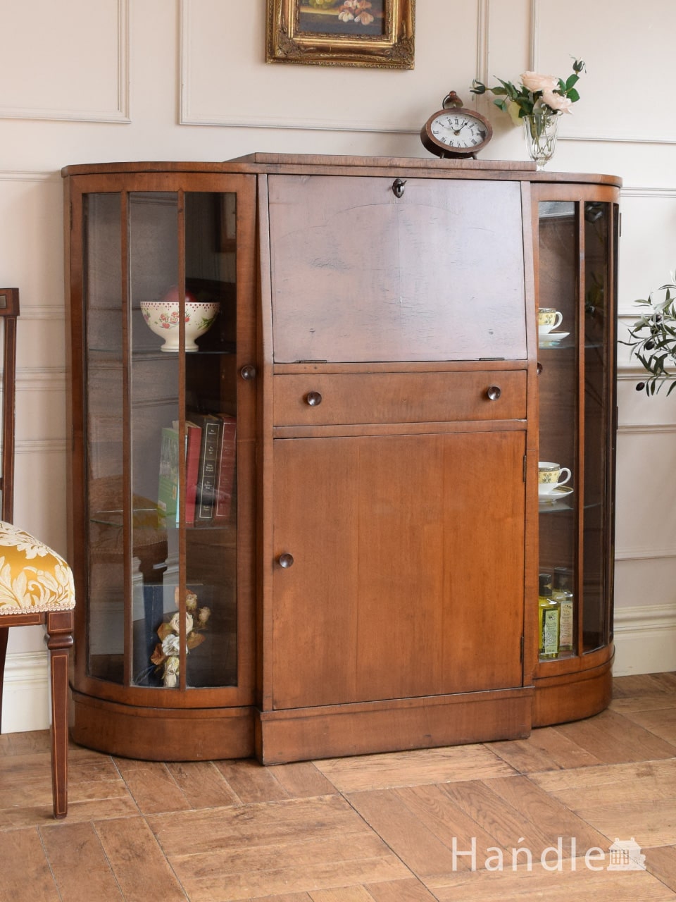 イギリスアンティークディスプレイケース 黒 赤 収納付き イギリス