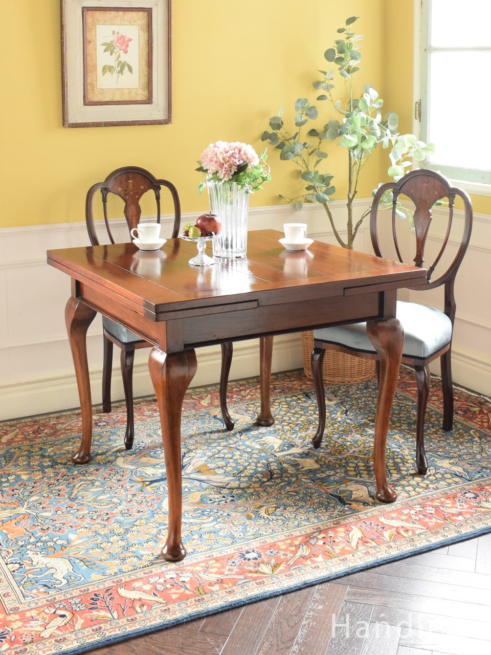 アンティークの素敵な英国家具、マホガニー材のバタフライテーブル(k