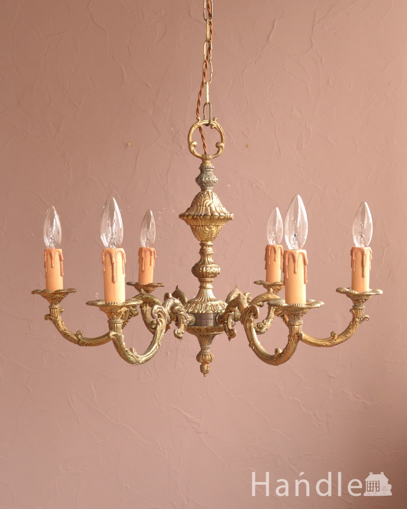 イギリスのアンティークシャンデリア、真鍮製の照明(6灯)（E17