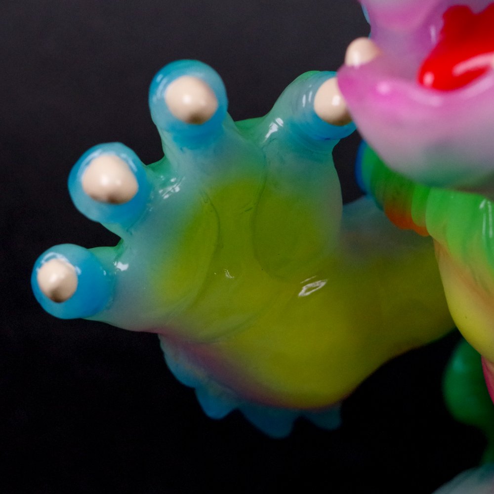 8月19日(月)18時より抽選開始】【Mushi Bros Toys】炎龍亀(蓄光)が登場