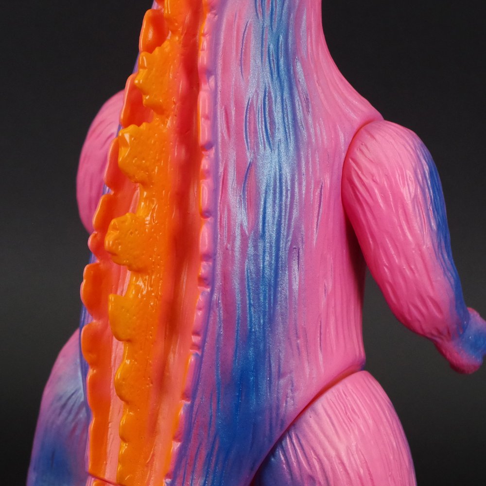 1月24日(金)より受注受付開始】【ブルマァク】ゴジラ プラモ版(ピンク