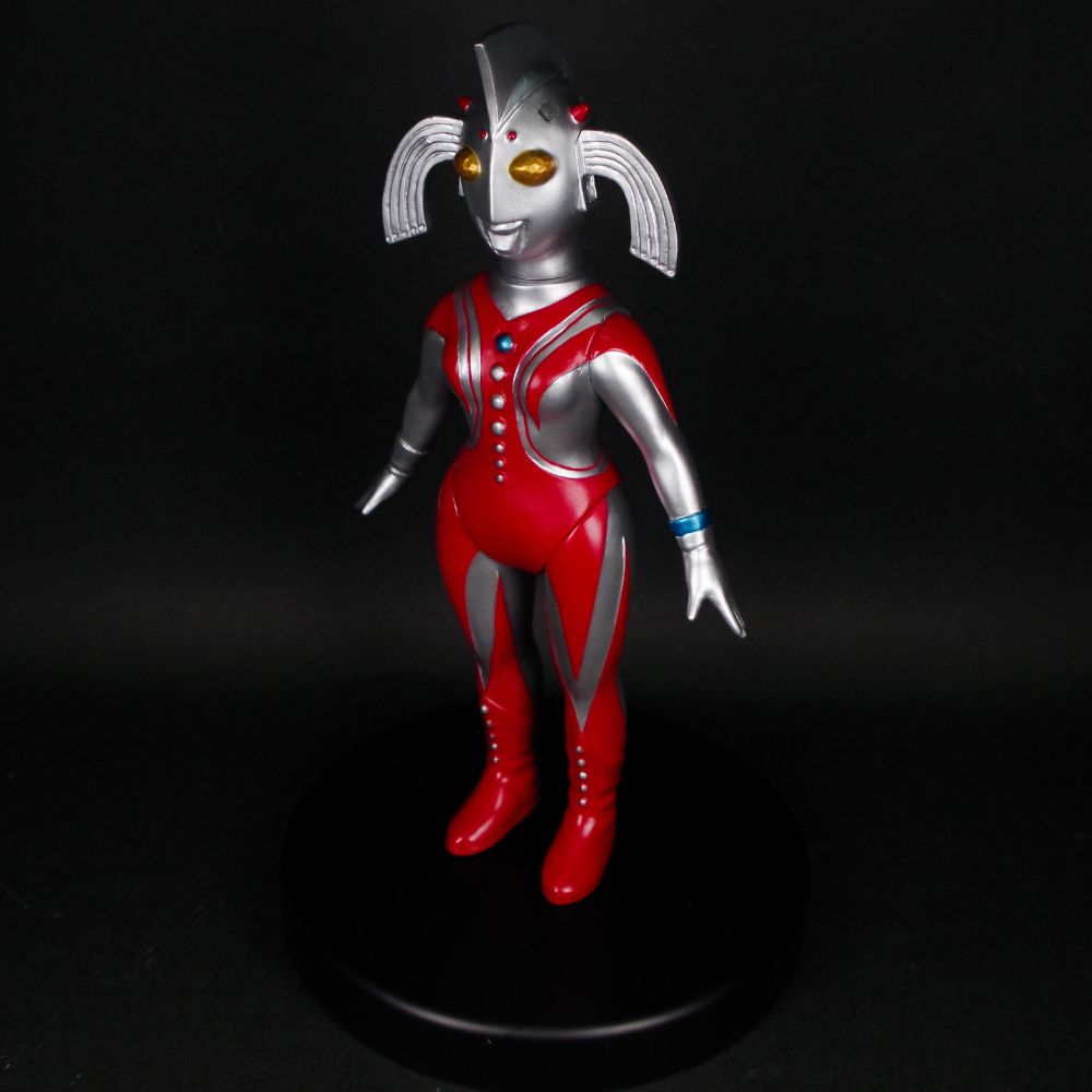 ハンサムタロウエム ウルトラマン グレーラメ 未開封 ソフビ 2025年