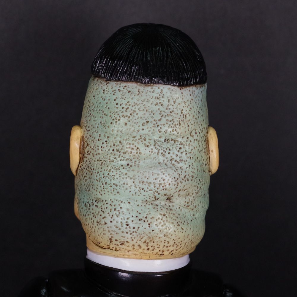 8月9日(水)18時より抽選開始】【暗黒エンターテイメント】《墓場の学校