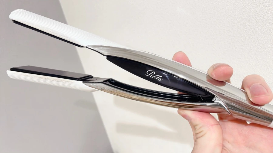 リファ ストレートアイロン