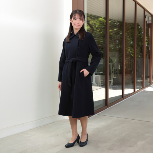 純日本製 純国産 メリノウール100％ お母様用比翼仕立て濃紺コート