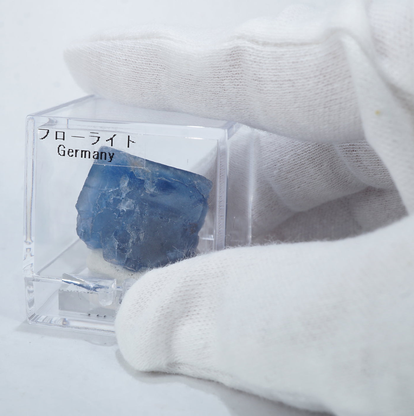 ドイツ ブラックフォレスト産 フローライト – 天然石ハッピーギフト