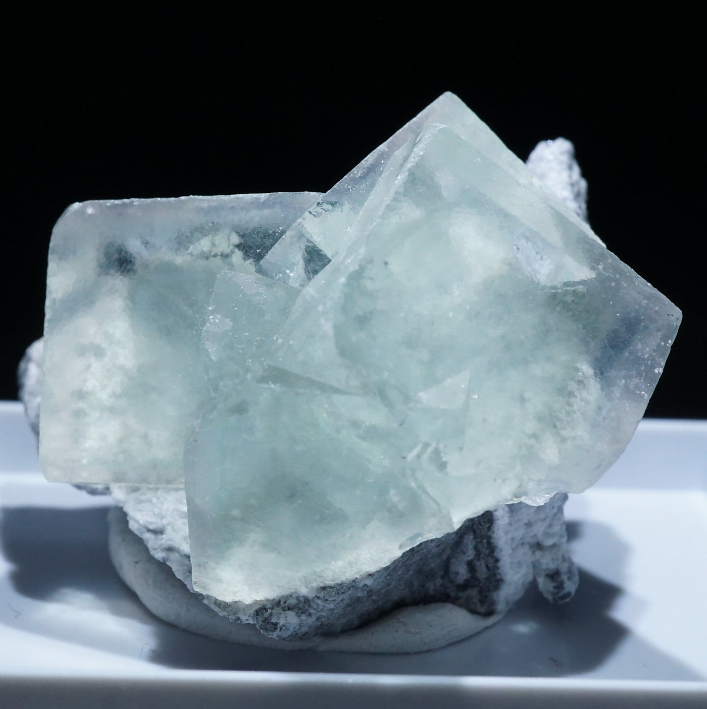 中国湖南省 香花嶺(シャンファーリン)産 グリーンフローライト