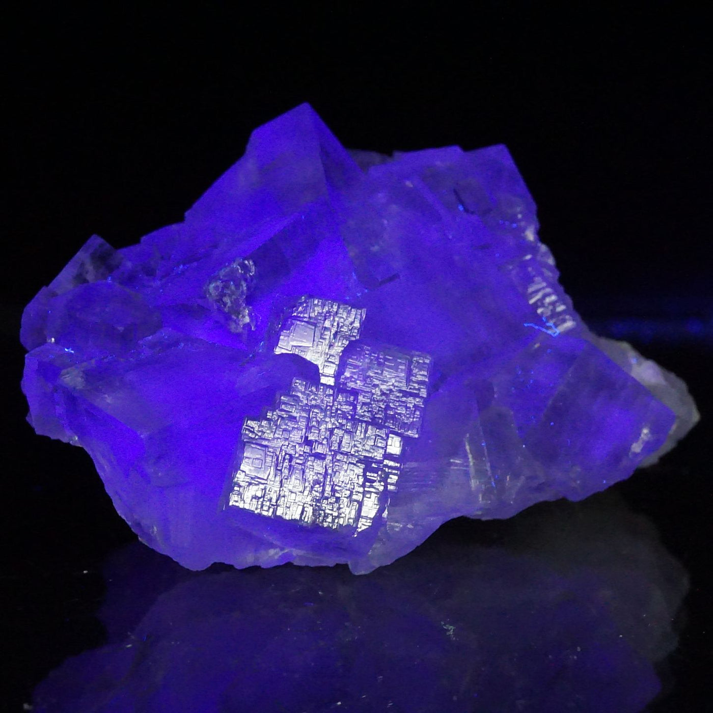 スペイン La Viesca Mine産 フローライト – 天然石ハッピーギフト