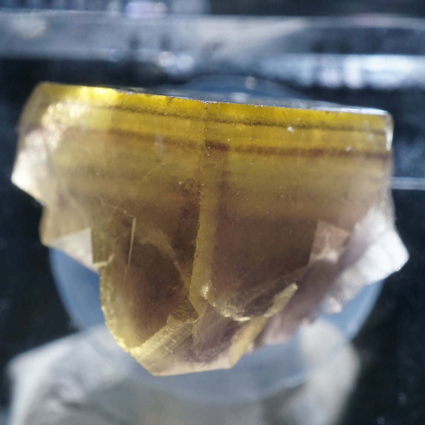 中国 安徽省産 フローライト – 天然石ハッピーギフト