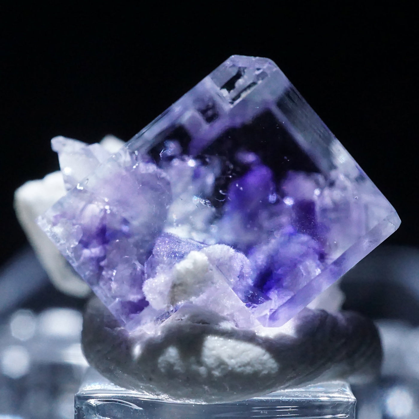 中国 浙江省産 フローライト – 天然石ハッピーギフト