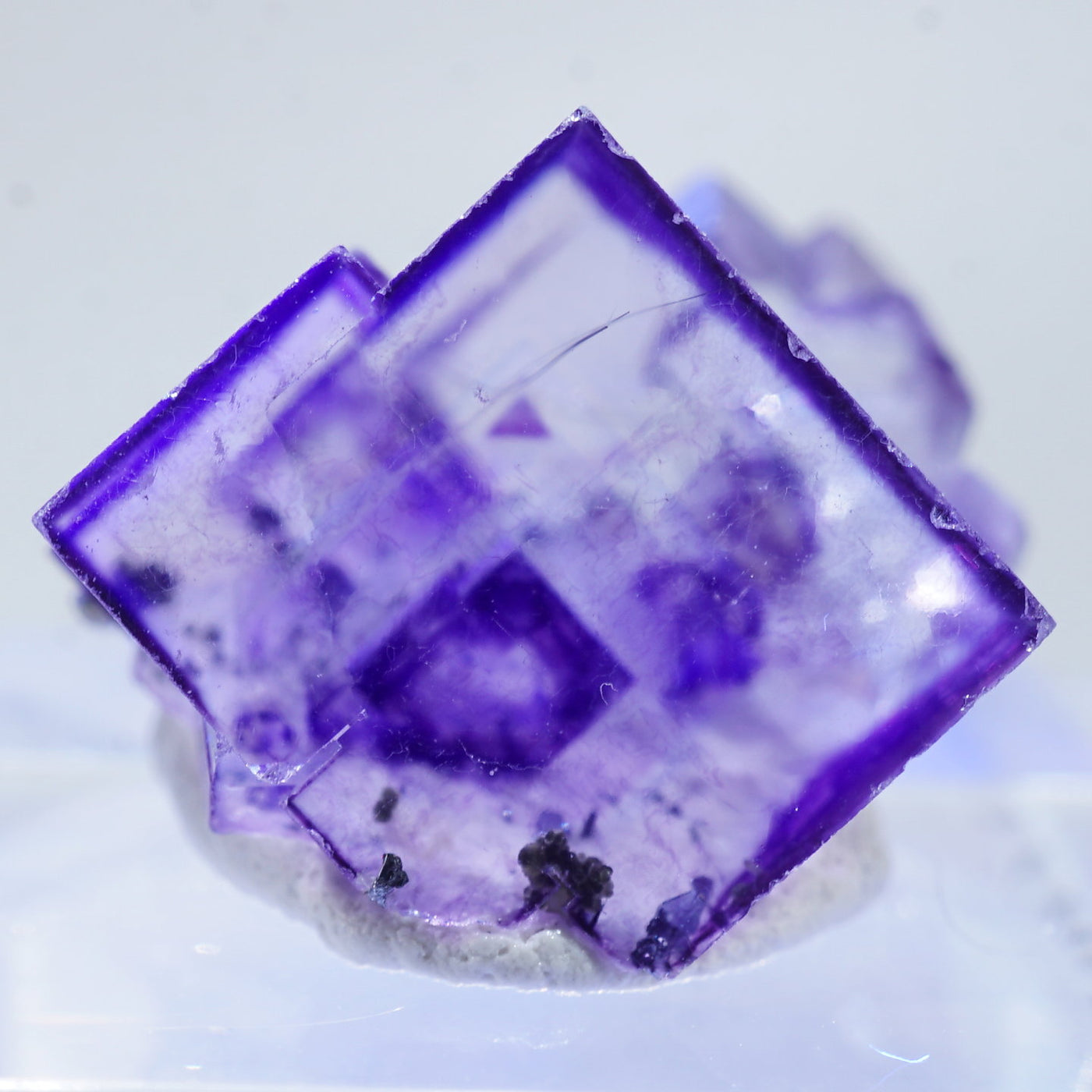 中国 ヤオガンシャン産 フローライト – 天然石ハッピーギフト