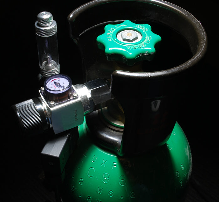 HaruDesign CO2レギュレーターR4000-LS（小型、大型ボンベ兼用